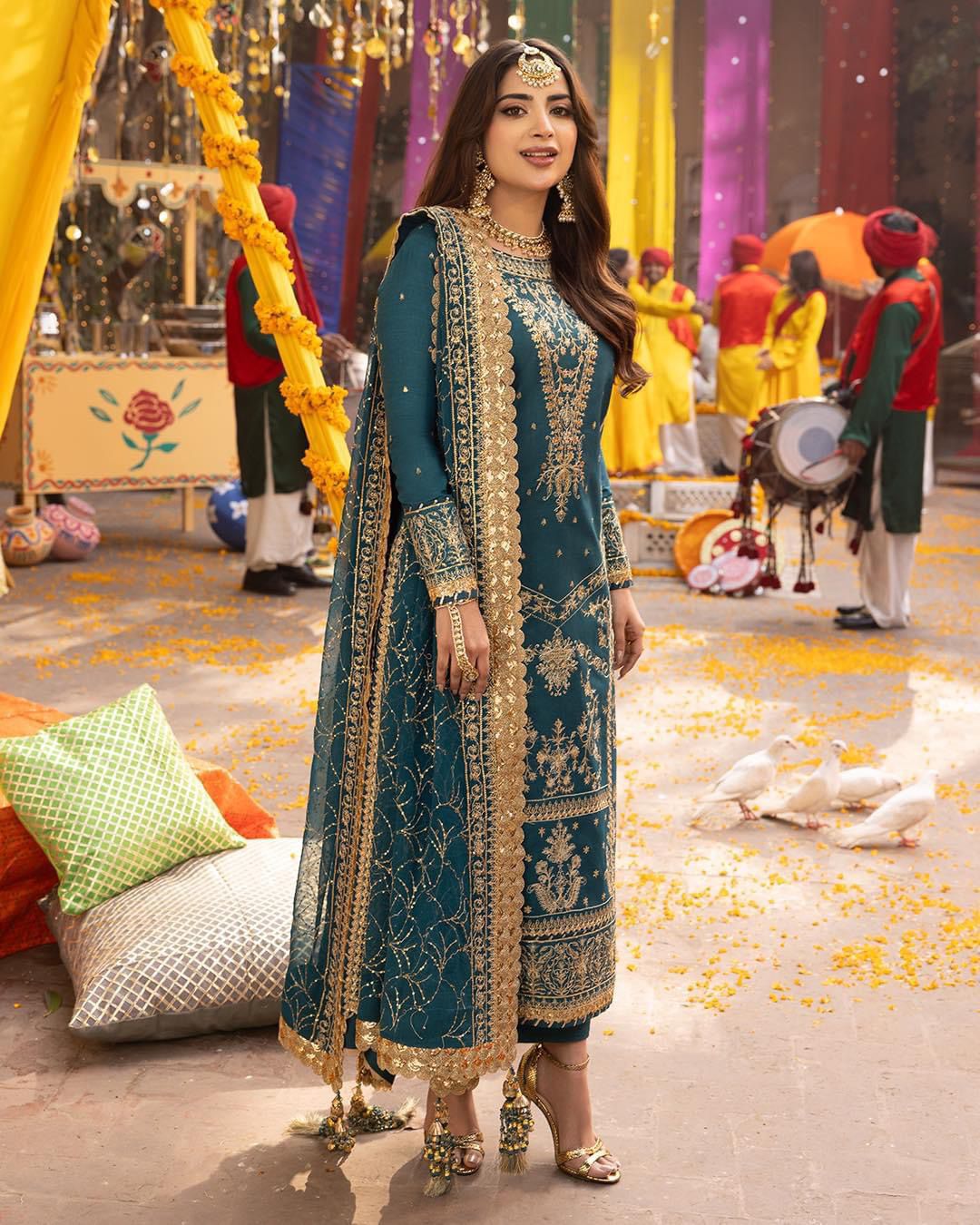ASIM JOFA-3PC CHIFFON SHIRT WITH FULL SEQUENCE WORK , MALAI TROUSER & FOUR SIDED ATTACHED PATCHES DUBATTA